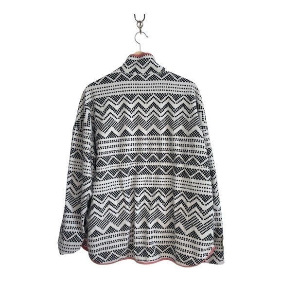 Vintage Black and White Aztec Fleece - Picture 2 of 12